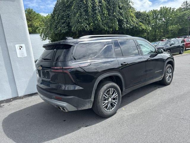 2025 Chevrolet Traverse LT w/2LT