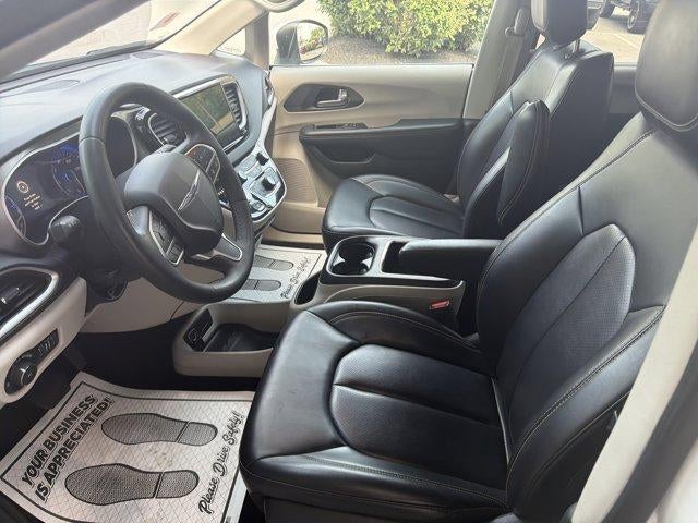 2023 Chrysler Pacifica Touring L FWD