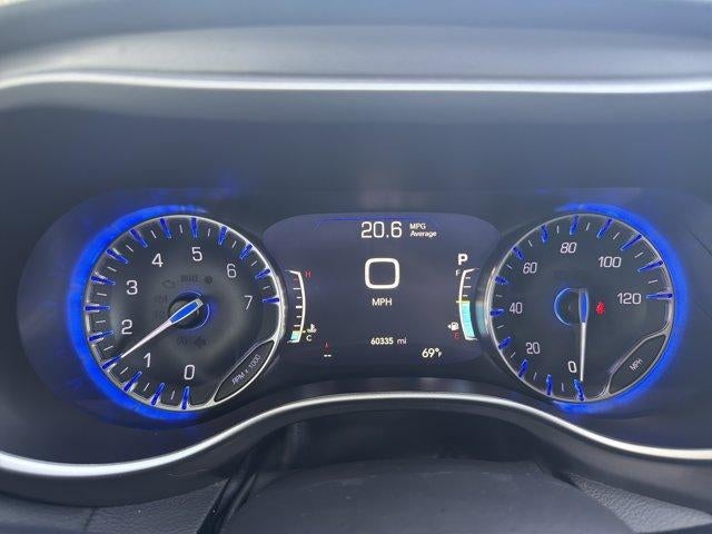 2023 Chrysler Pacifica Touring L FWD