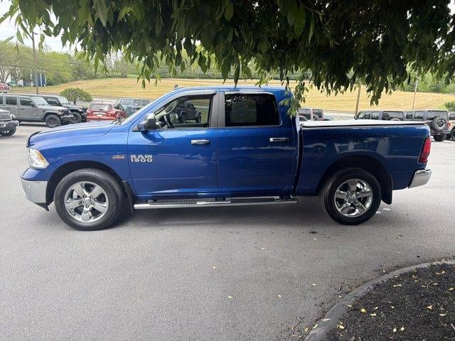 2017 RAM 1500 Big Horn 4x4 Crew Cab 5'7" Box