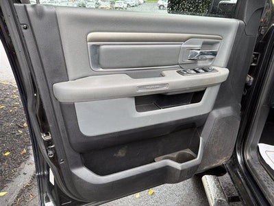2015 RAM 2500 4WD Crew Cab 6.4 Ft Box SLT