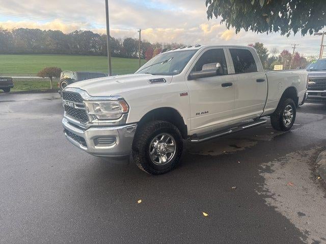 2022 RAM 2500 Tradesman 4x4 Crew Cab 6'4" Box