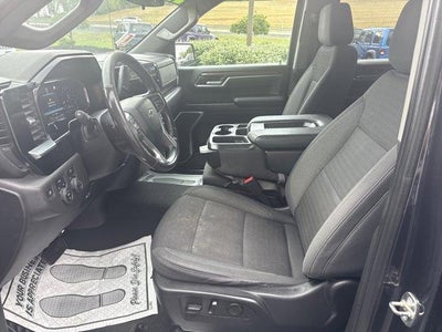 2022 Chevrolet Silverado 1500 Crew Cab Short Box 4-Wheel Drive RST