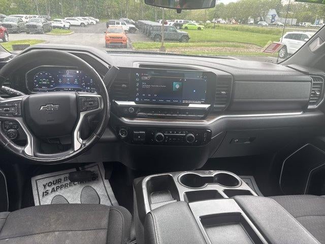 2022 Chevrolet Silverado 1500 Crew Cab Short Box 4-Wheel Drive RST