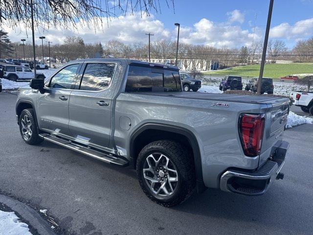 2023 GMC Sierra 1500 Crew Cab Short Box 4-Wheel Drive SLT