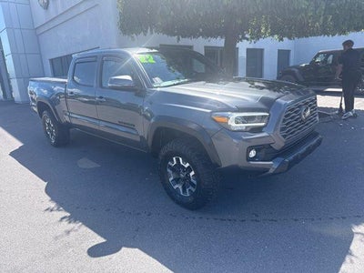 2022 Toyota Tacoma 4WD 4WD TRD Off Road Double Cab 6' Bed V6 AT (Natl)
