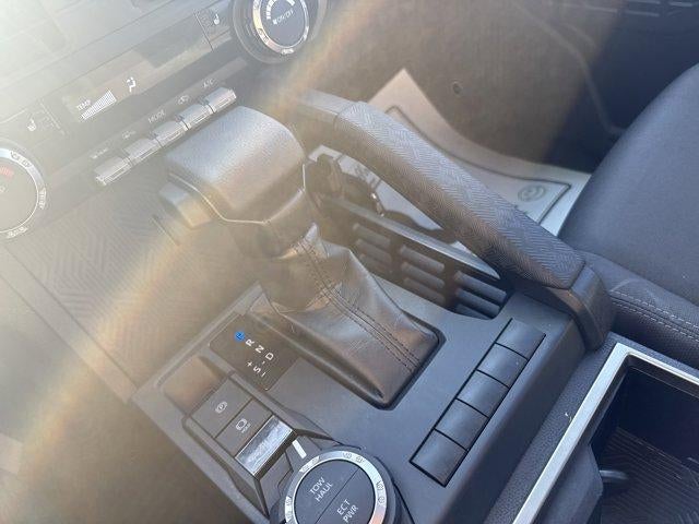 2024 Toyota Tacoma 4WD 4WD SR5 Double Cab 5' Bed AT (GS)