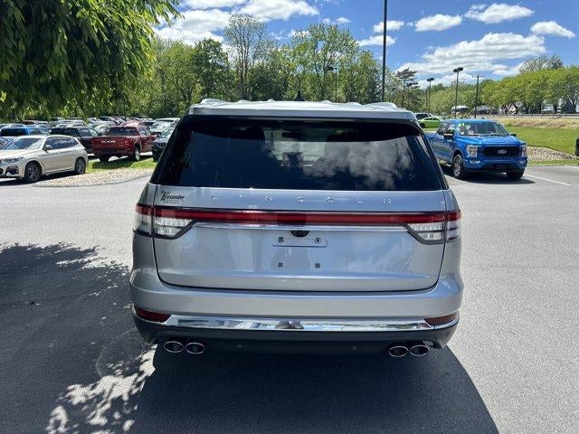 2022 Lincoln Aviator Standard AWD