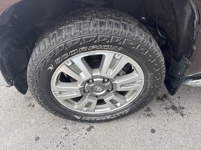 2016 Toyota Tundra 4WD Truck 4WD CrewMax Short Bed 5.7L 1794 (Natl)