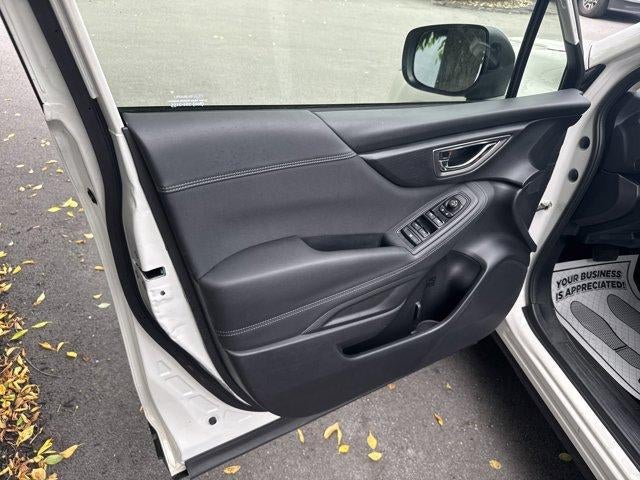 2022 Subaru Forester Premium CVT