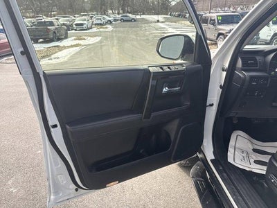 2024 Toyota 4Runner TRD Off Road Premium 4WD (Natl)