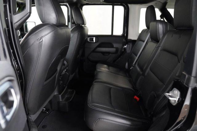 2022 Jeep Wrangler Unlimited Sahara 4x4