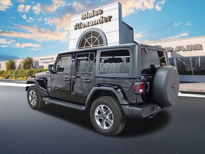 2022 Jeep Wrangler Unlimited Sahara 4x4