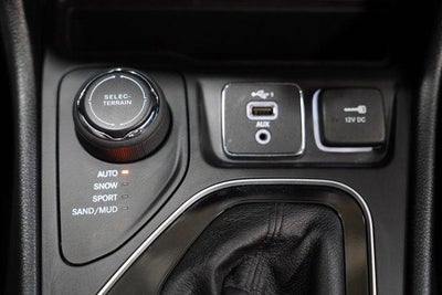 2023 Jeep Cherokee Altitude Lux 4x4