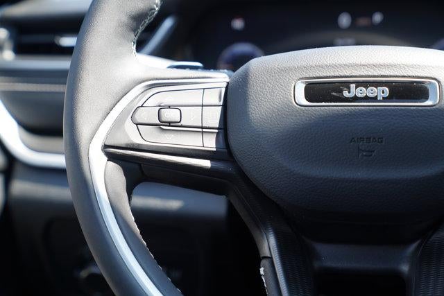 2025 Jeep Grand Cherokee Altitude X 4x4