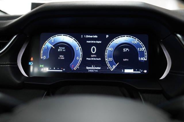 2023 Jeep Grand Cherokee Laredo X 4x4