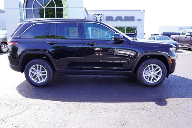 2026 Jeep Grand Cherokee Laredo X 4x4