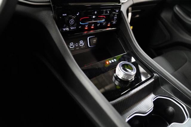 2026 Jeep Grand Cherokee Laredo X 4x4