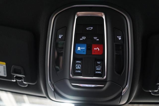 2026 Jeep Grand Cherokee Laredo X 4x4