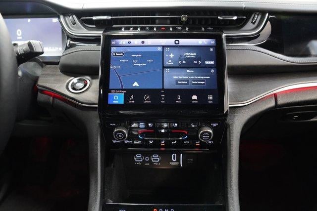 2022 Jeep Grand Cherokee Overland 4x4