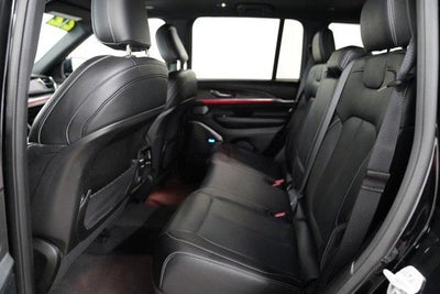 2022 Jeep Grand Cherokee Overland 4x4