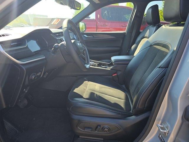 2023 Jeep Grand Cherokee L Altitude X 4x4