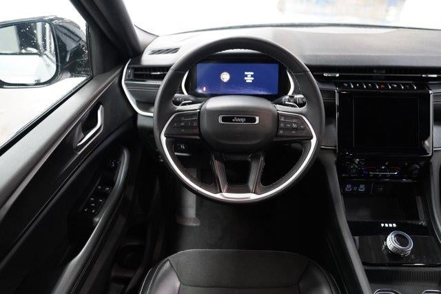 2024 Jeep Grand Cherokee L Altitude 4x4