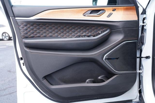 2024 Jeep Grand Cherokee L Summit Reserve 4x4