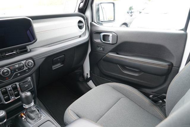 2024 Jeep Wrangler 4xe Sahara 4x4