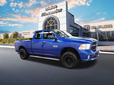 2017 RAM 1500 Express 4x4 Quad Cab 6'4" Box