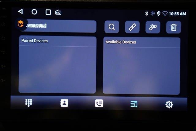 2017 RAM 1500 Express 4x4 Quad Cab 6'4" Box