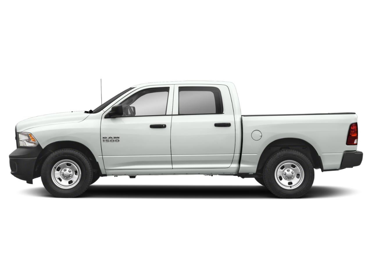 2015 RAM 1500 4WD Crew Cab 5.7 Ft Box Express