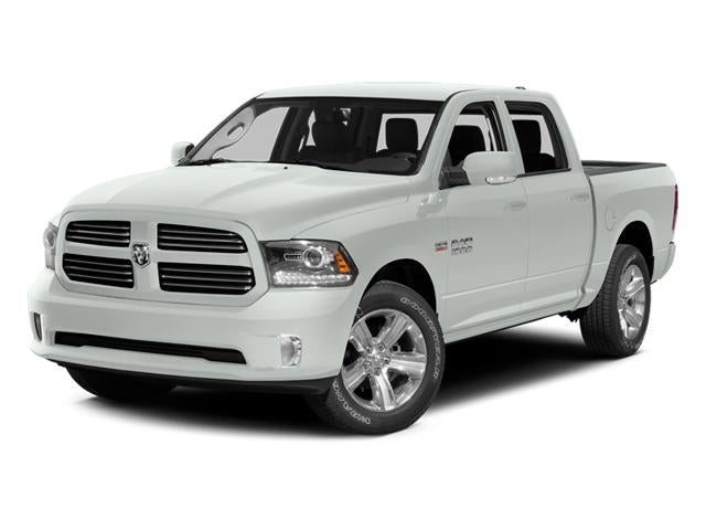 2014 RAM 1500 4WD Crew Cab 5.7 Ft Box Laramie