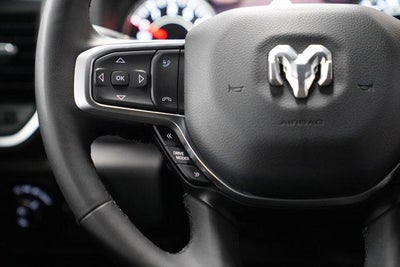 2025 RAM 1500 Big Horn 4x4 Crew Cab 5'7" Box