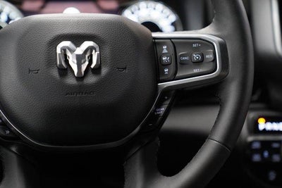 2025 RAM 1500 Big Horn 4x4 Crew Cab 5'7" Box