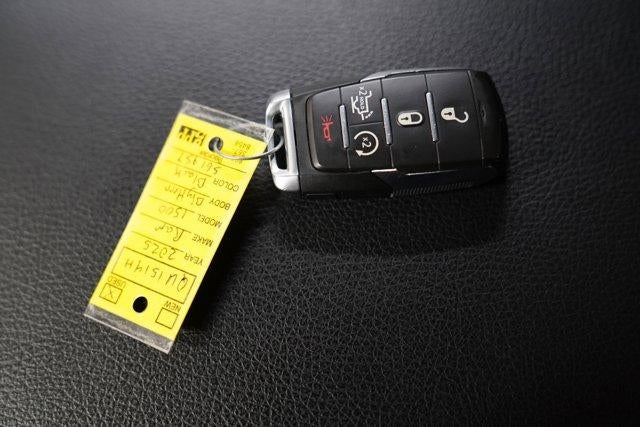 2025 RAM 1500 Big Horn 4x4 Crew Cab 5'7" Box