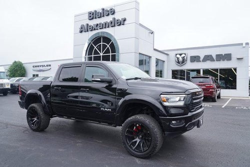 2022 RAM 1500 Laramie 4x4 Crew Cab 5'7" Box