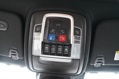 2022 RAM 1500 Laramie 4x4 Crew Cab 5'7" Box