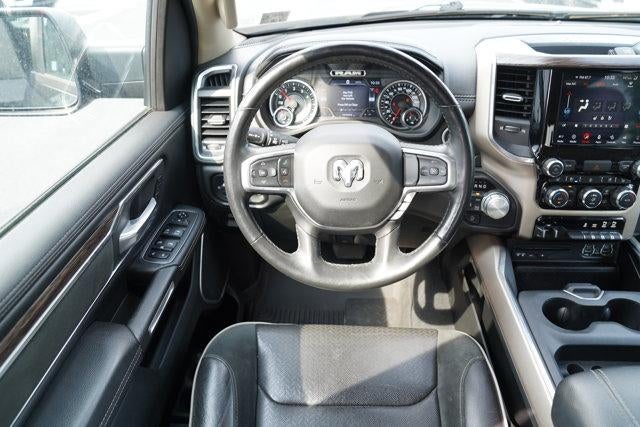 2019 RAM 1500 Laramie 4x4 Crew Cab 5'7" Box