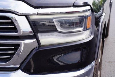 2019 RAM 1500 Laramie 4x4 Crew Cab 5'7" Box