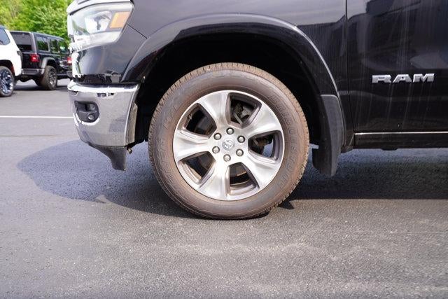 2019 RAM 1500 Laramie 4x4 Crew Cab 5'7" Box