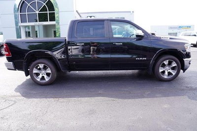 2019 RAM 1500 Laramie 4x4 Crew Cab 5'7" Box