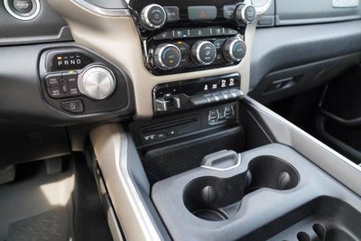 2019 RAM 1500 Laramie 4x4 Crew Cab 5'7" Box