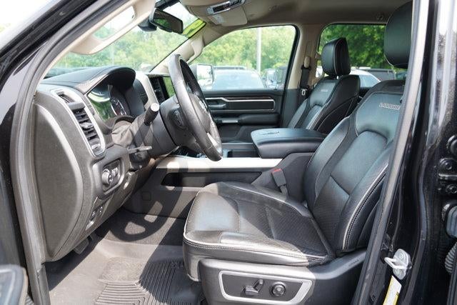 2019 RAM 1500 Laramie 4x4 Crew Cab 5'7" Box