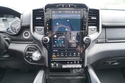 2023 RAM 1500 Laramie 4x4 Crew Cab 5'7" Box