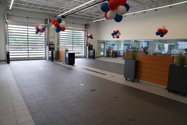 2022 RAM 1500 Big Horn 4x4 Crew Cab 6'4" Box