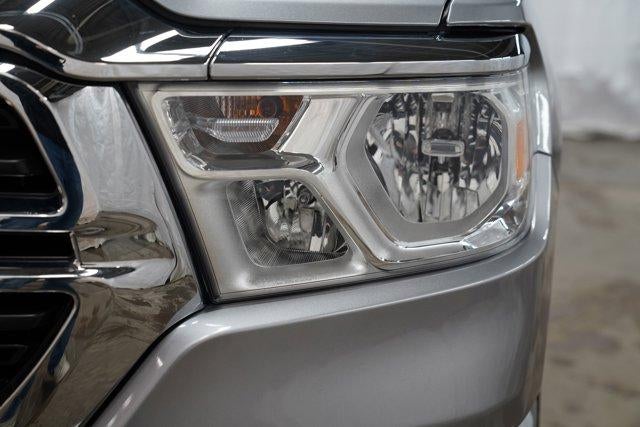 2022 RAM 1500 Big Horn 4x4 Crew Cab 6'4" Box