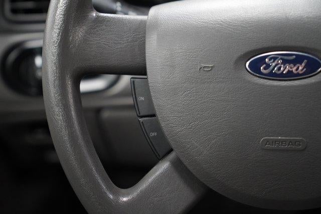 2007 Ford Taurus 4dr Sdn SE