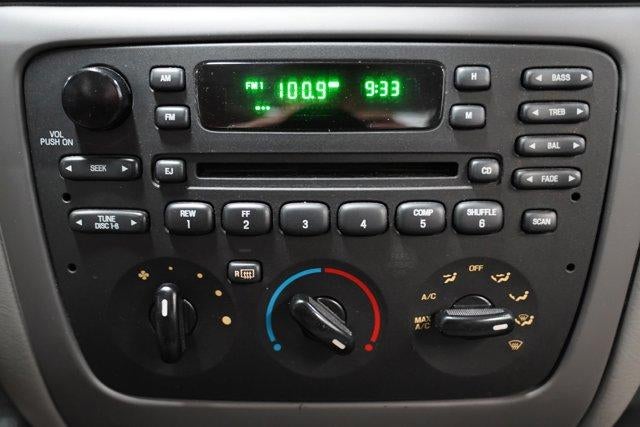 2007 Ford Taurus 4dr Sdn SE