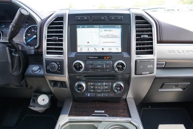2017 Ford Super Duty F-350 SRW Platinum 4WD Crew Cab 6.75' Box